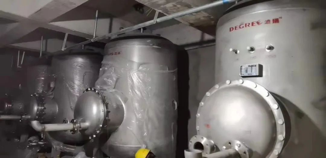 半容积式换热器机组